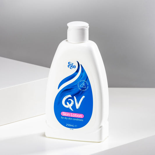 لوشن مرطب اللطيف للجسم والوجه من Qv