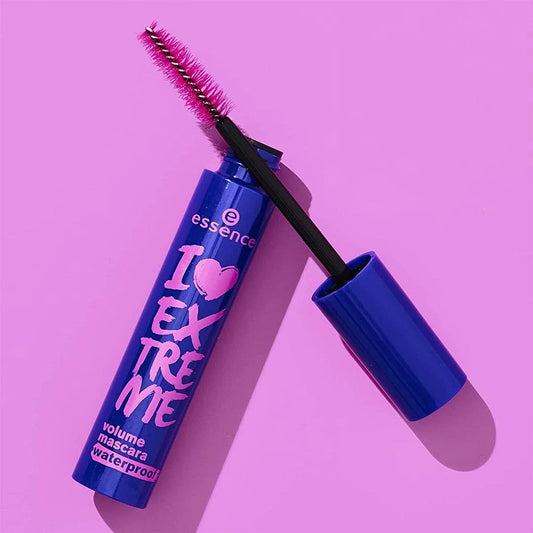 مسكارة I love extreme للتكثيف من Essence
